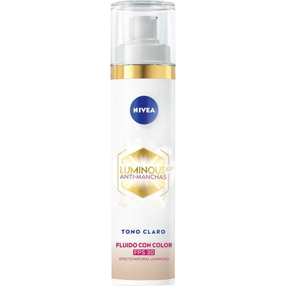 NIVEA Luminous630 Fluido con Color Tono Claro 40 ml