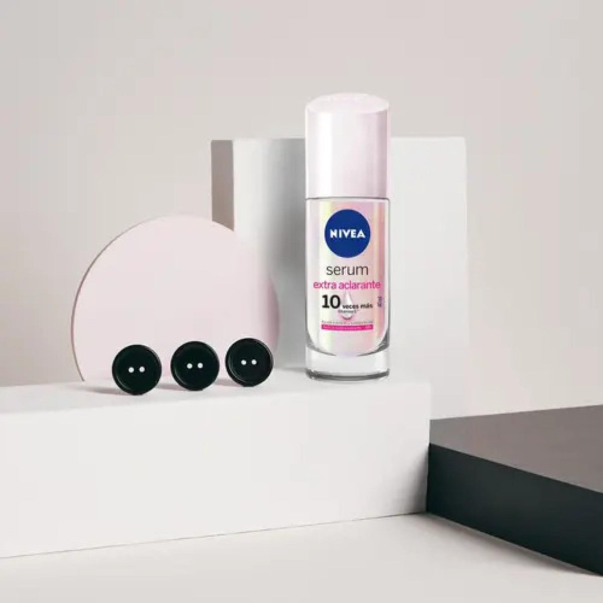 Desodorante Roll On Nivea Serum Extra Aclarante X 40ml